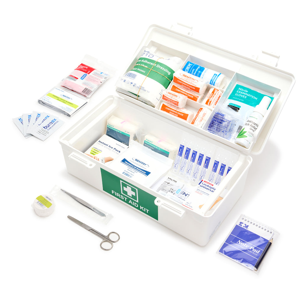 Brenniston National Standard Office & Warehouse First Aid Kit open